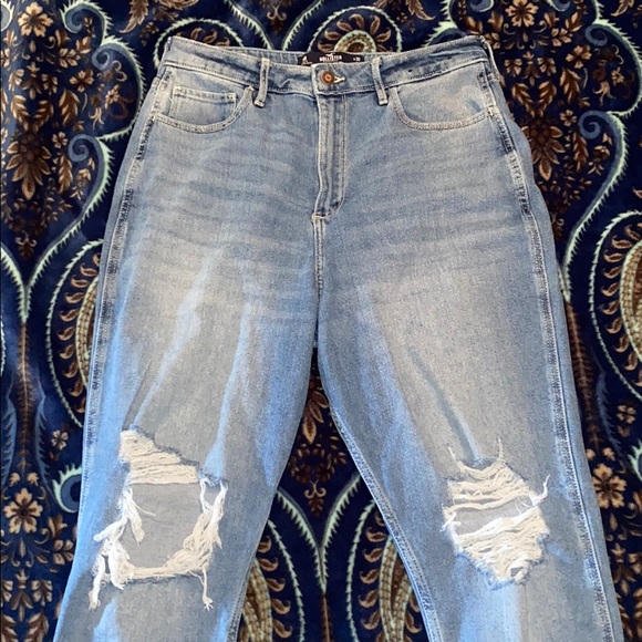 hollister mom jeans - Picture 2 of 4